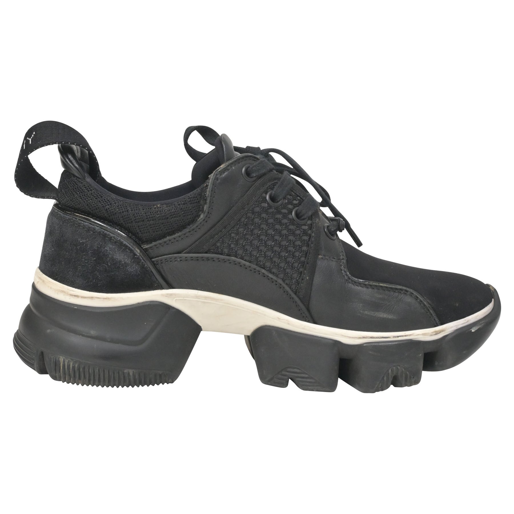 Givenchy Jaw Low-Top-Chunky Sneakers aus schwarzem Leder 7748686970940