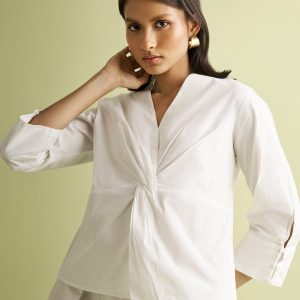 Front Twist Top in weiß
