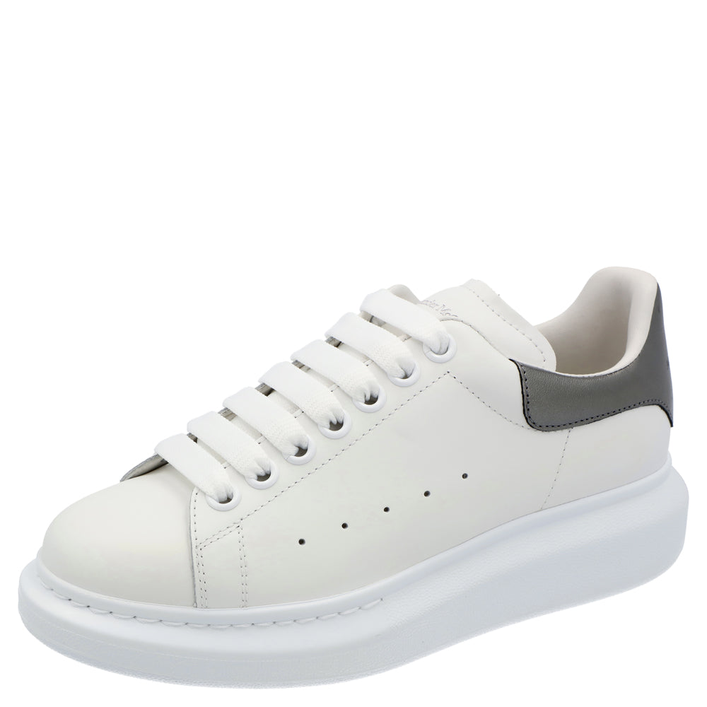 Alexander McQueen Damen übergroßen Sneaker ‘larry' in weiß/schwarz Perle