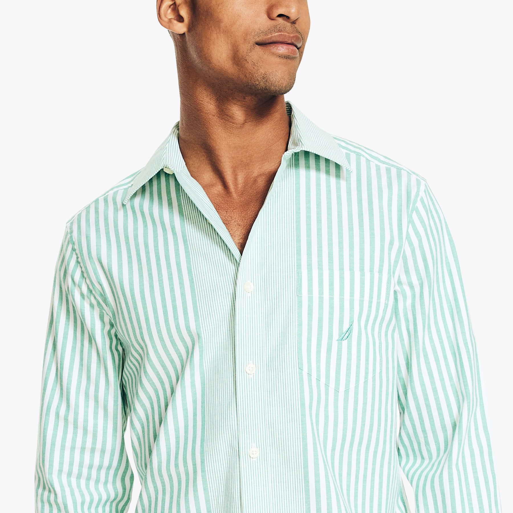 Nautica Gestreiftes Oxford-Hemd für Herren