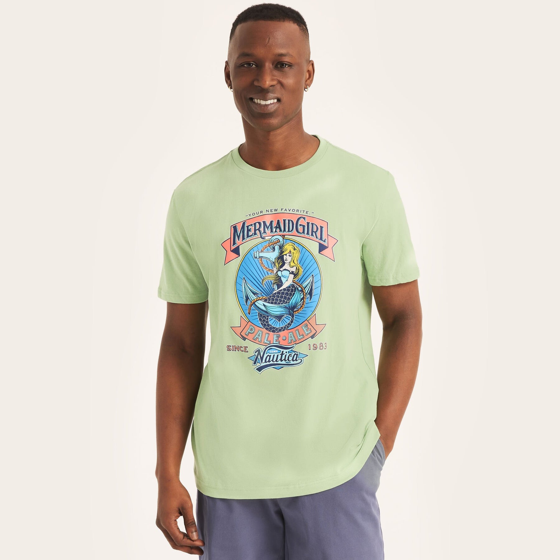 Nautica Herren-T-Shirt mit Meerjungfrau-Mädchen-Grafik