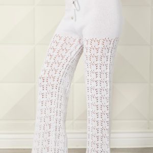 Gehäkelte Hose in Weiß