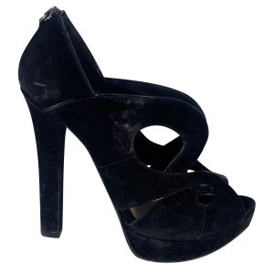 Bottega Veneta Cut Out Fersen aus schwarzem Samt 7766662774844