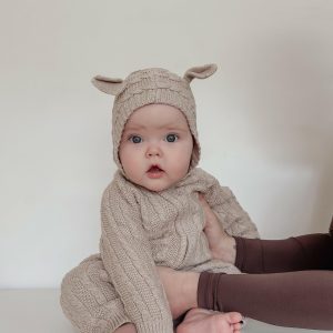 Luna + Luca Baby Bär Jumpsuit – Heide beige