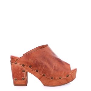 Deva Clog Flatform Heel in Cognac Dip Dye