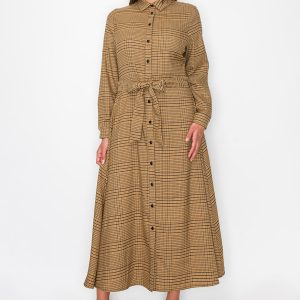 Camel Kleid aus kariertem Hemd mit Gürtel 7832935858236