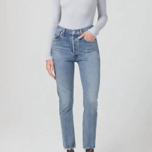 Jolene High-Steight Jeans in Grübchen
