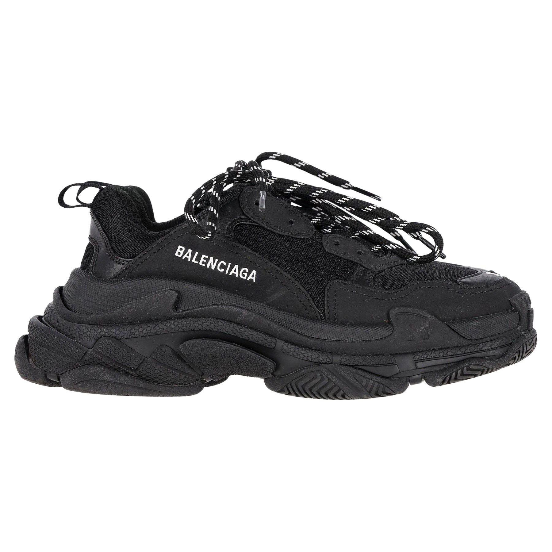 Balenciaga Triple S Sneakers aus schwarzem Polyester