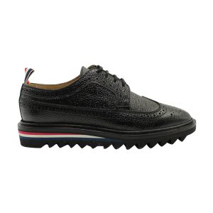 Thom Browne Classic Longwing Threaded Sole Brogues in Schwarzer Kies Leder 7703693721660