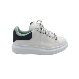 Alexander McQueen Oversized Sneakers aus weißem und waldgrünem Leder 7703700013116