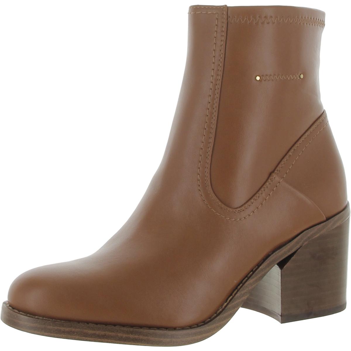 Kurze, mittelhohe Stiefel aus Kunstleder von Abril
