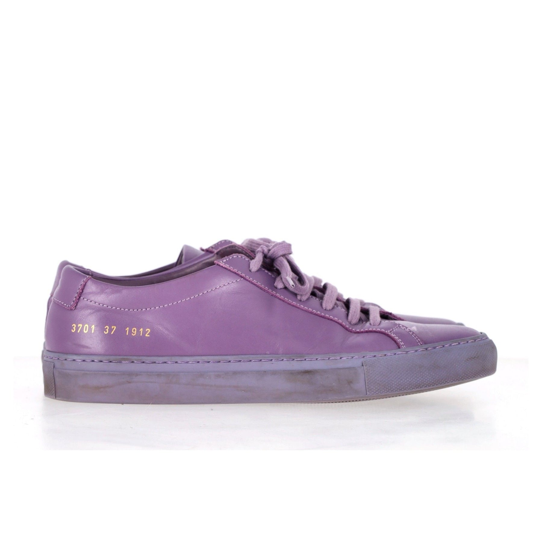 Common Projects Achilles Low-Top Sneakers aus lila Leder